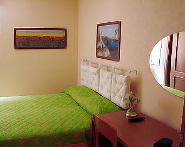 Saint Peter Holiday Rome Room photo